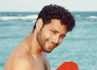 Siddhant Chaturvedi biography