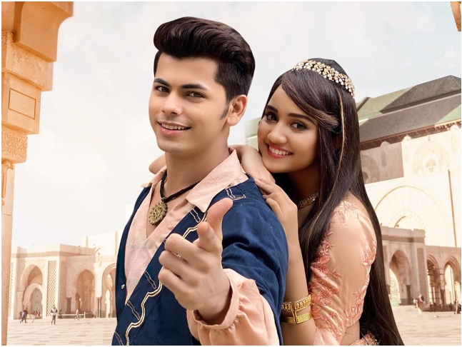 Ashi Singh with Siddharth Nigam in Aladdin Naam Toh Suna Hoga.