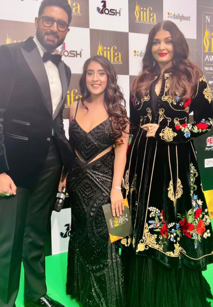 Sameeksha sud hosting iifa - wikibiotv.com