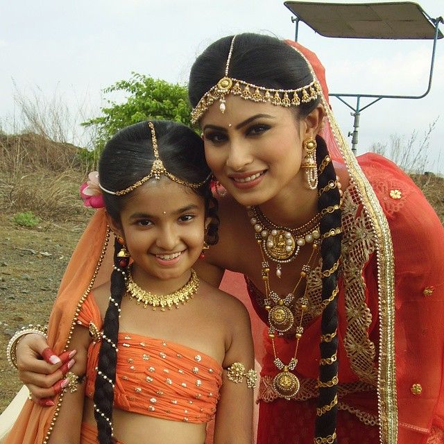 Anushka Sen in devon ke dev mahadev tv show Lifeok.