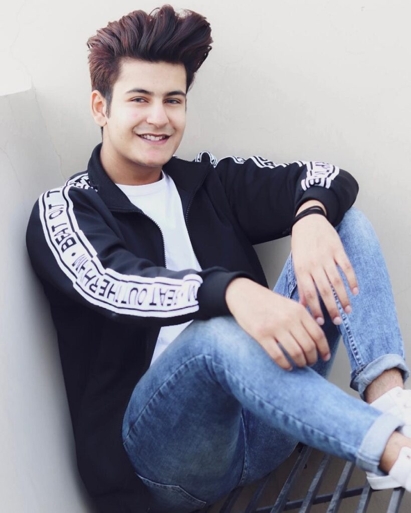 Manjul Khattar Biography - Famous TikTok Star 1 Manjul Khattar Body Appearance and body stats