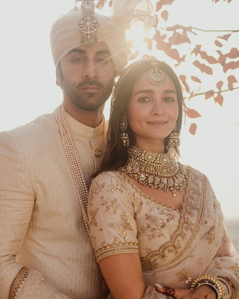 Alia Bhatt Biography - Age, Height, Family, Boyfriend, Husband, Movies, Net Worth 10 Alia and Ranveer Wedding Pic