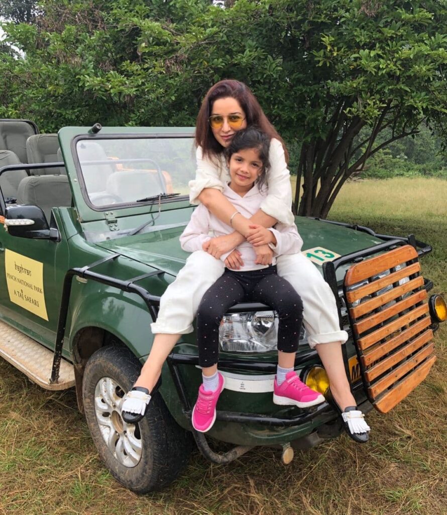 Tisca Chopra (Dahan Actress) Age, Husband, Movies, Web Series 8 Tisca on vacation - enjoying safari