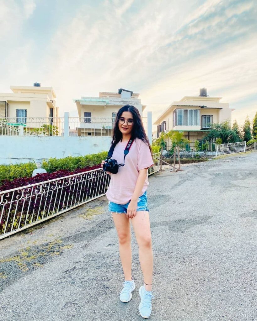 Celesti Bairagey (Rajjo) Biography, Age, Height, Boyfriend, Family, Tv Shows 1 Celesti Bairagey figure and body measurements