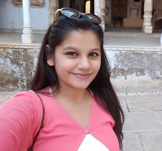 Crash Course (Amazon Prime) Web Series Cast, Story, Real Names, Release Date, Episodes 10 Hetal Gada as Tejal Patel in web series Crash Course - Wikibiotv
