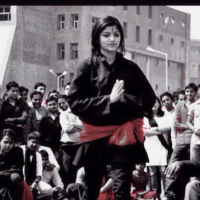 Manu Bisht Participated in Nukkad Naatak during her college days