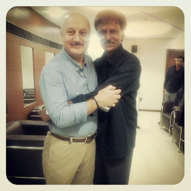 Rajesh Tailang's brother Sudhir with Anupam Kher