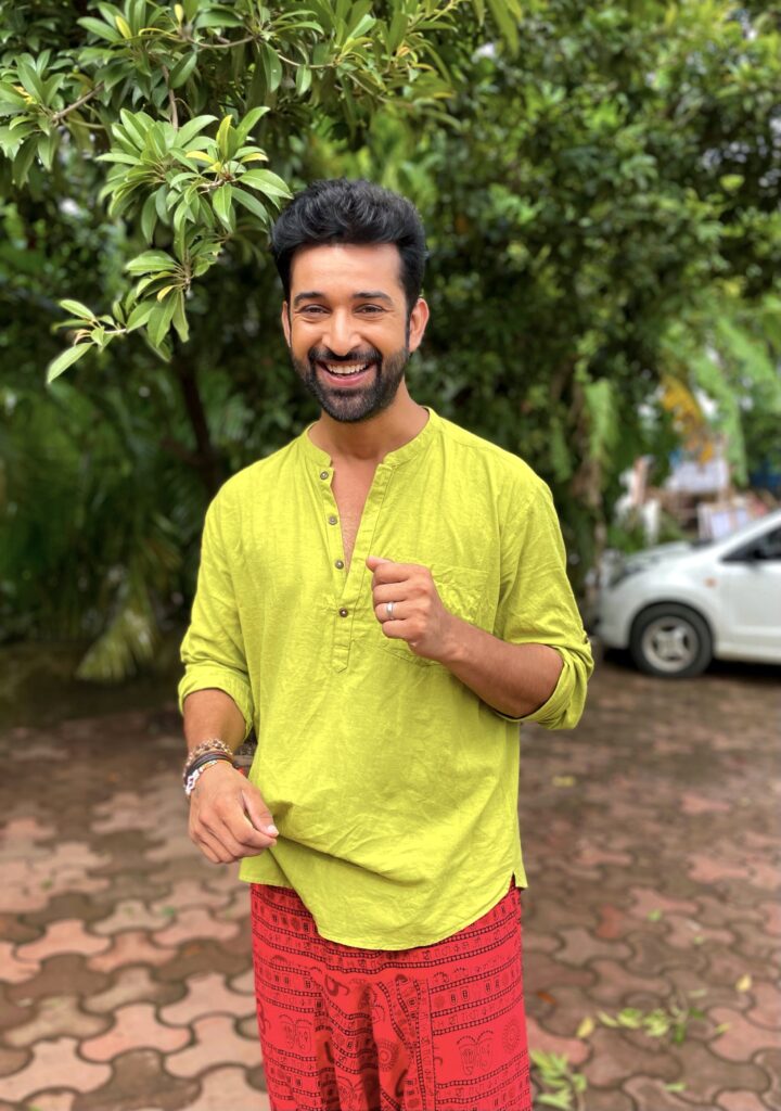 Udti Ka Naam Rajjo Serial Cast, Story, Real Names, Timings 2 Rajveer Singh as Arjun in Udti Ka Naam Rajjo tv show