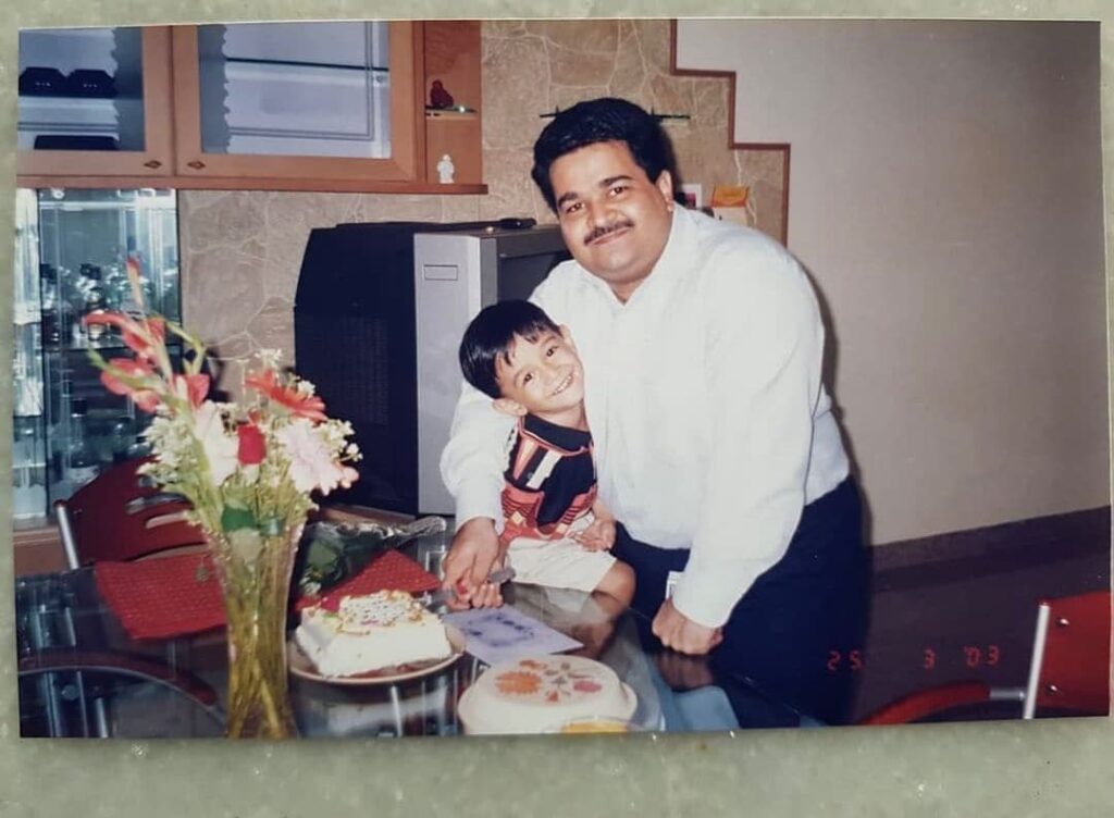 Ritvik'c childhood pic with father Rajesh Sahore