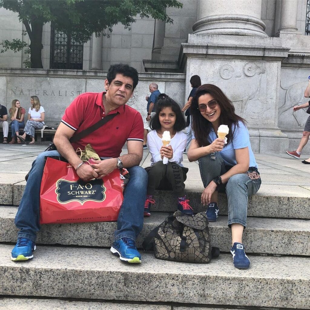 Tisca Chopra with husband and Daughter Tara.