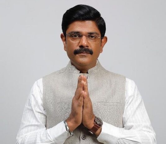 Amit Sial wikibiotv