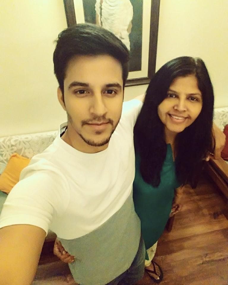 Pranay Pachauri Age, Height, Wife, Family, Web Series, Movies, Net Worth 2 Pranay Pachauri with his Mother