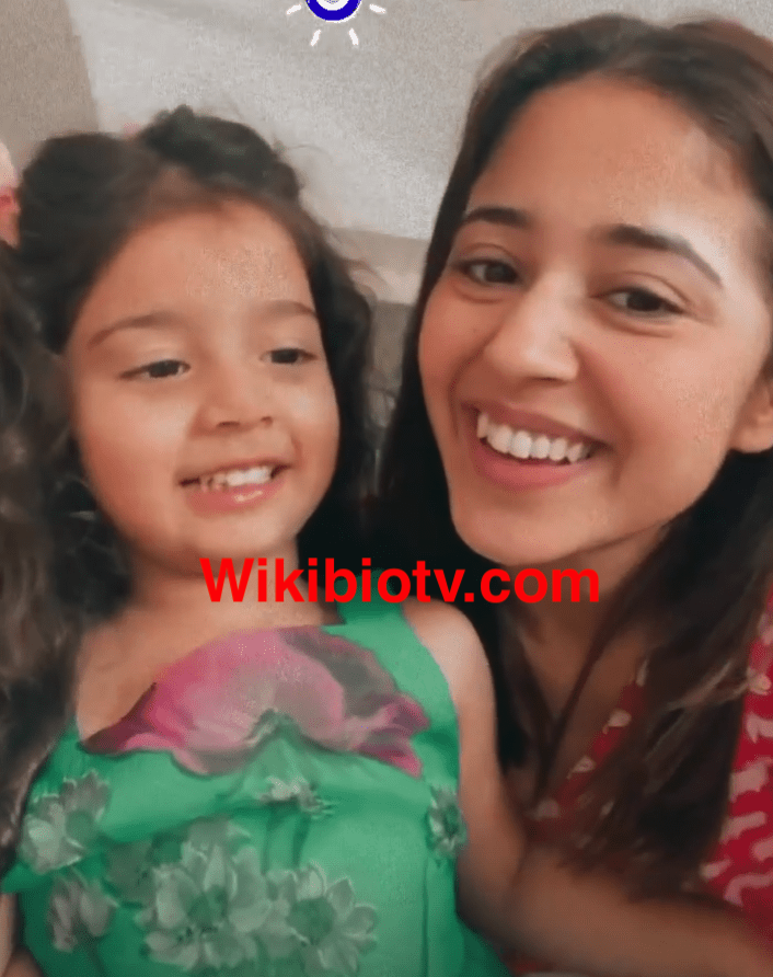 Shweta Tripathi's Daughter