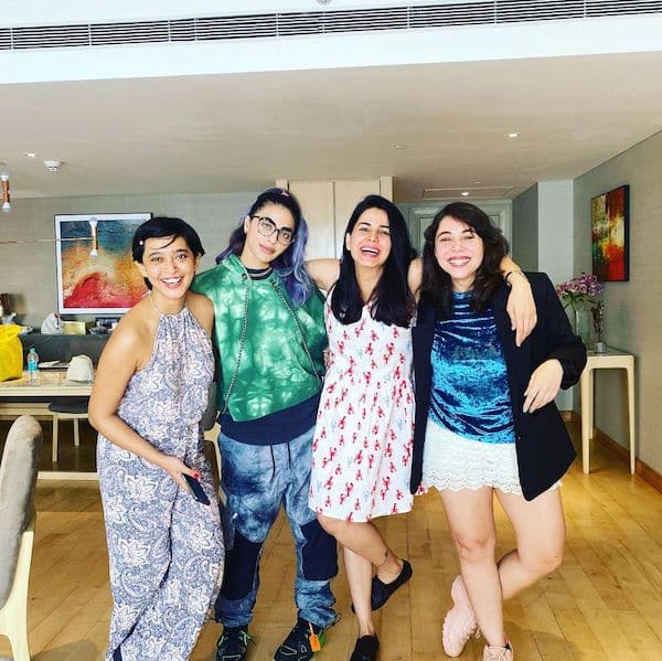 Kirti Kulhari Age, Height, Husband, Family, Web Series, Movies, Net Worth 20 Kirti in web series Four More Shots please