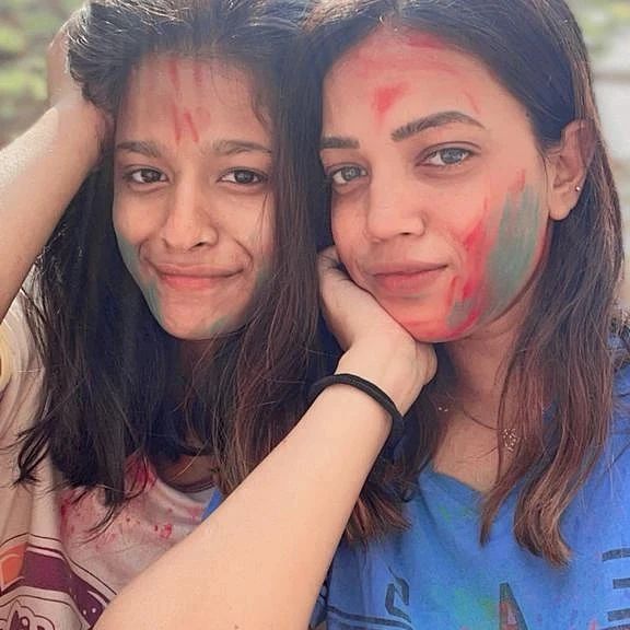 Kajal Jha with her Sister