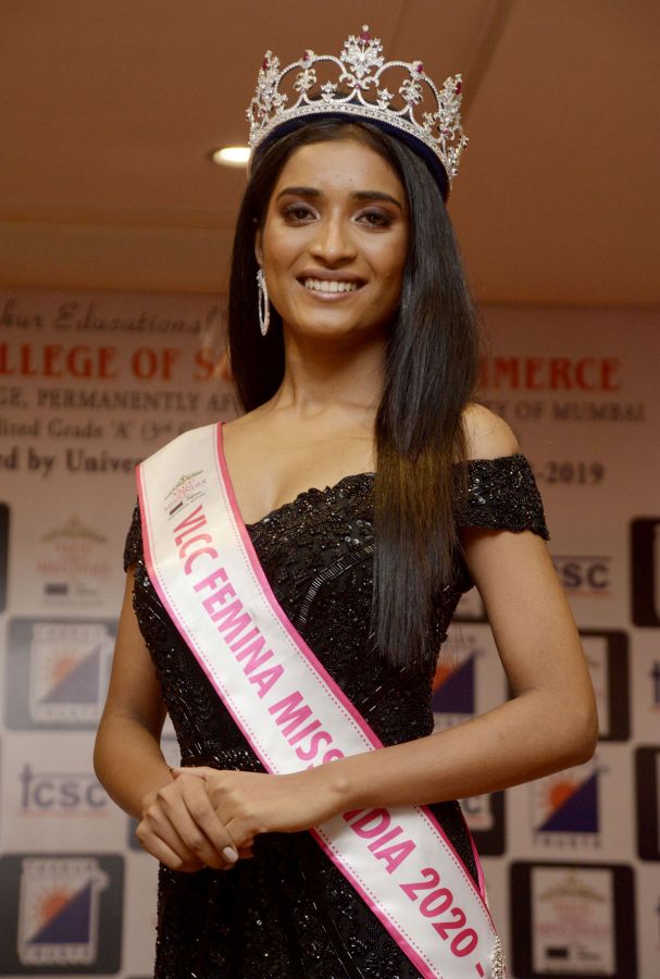 Manya Singh runner up of Miss India 2020
