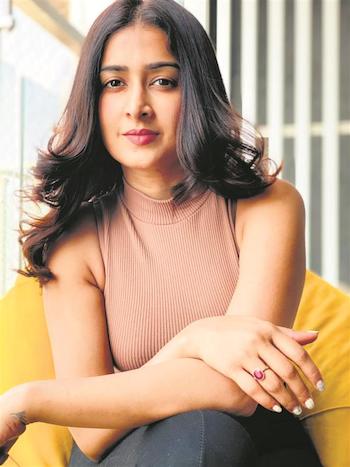 Jai Hanuman Sankat Mochan Naam Tiharo Cast, Dangal Serial, Release Date, Time, (November 2022) 1 Farnaz Shetty
