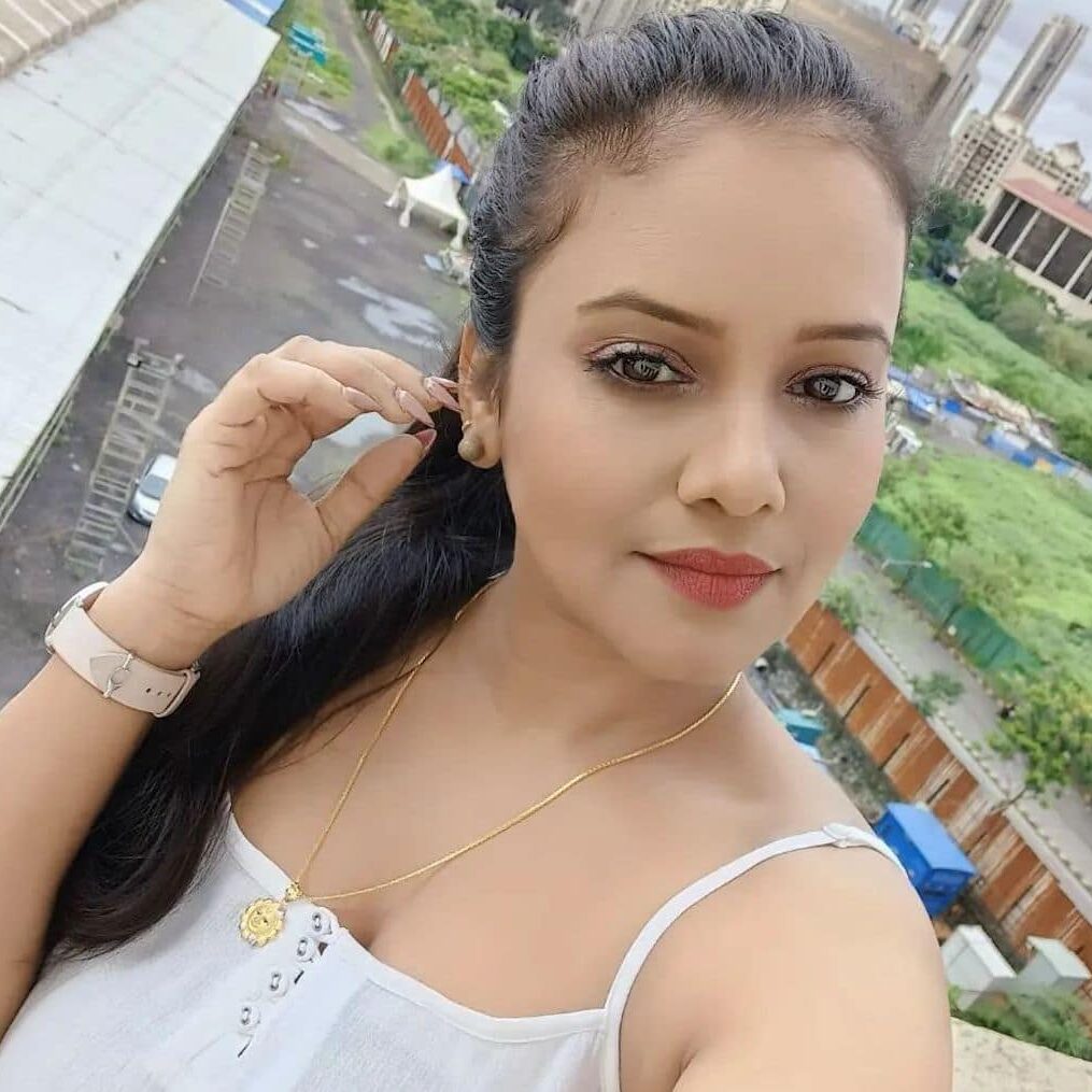 Priya Gamre bio