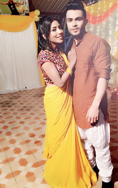 Sharanya Jit Kaur Age, Height, Web Series, Boyfriend, Family, Net Worth 4 Sharanya Jit Kaur with rumoured boyfriend Ranjeet Jha - Pic 1