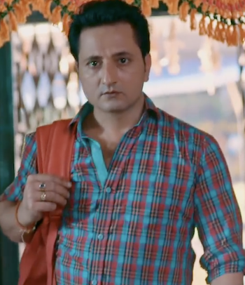 husband in Ullu web series Doraha