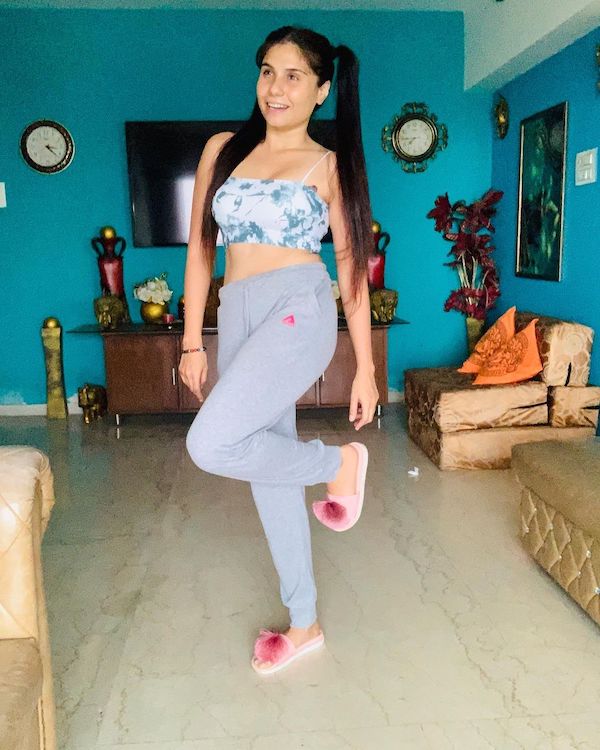 Taniya Chatterjee Age, Height, Boyfriend, Web Series, Family, Net Worth 10 Taniya Chatterjee new flat in Mumbai