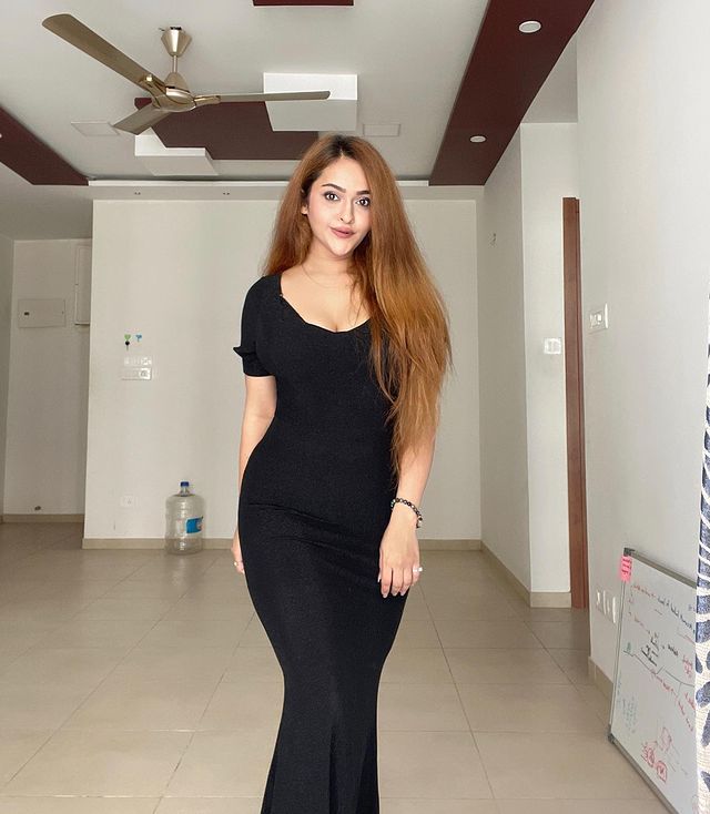 Prajakta dusane looking hot and curvy in black dress
