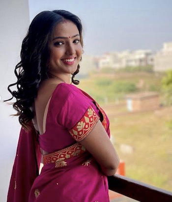 Shyna Khatri in Saree