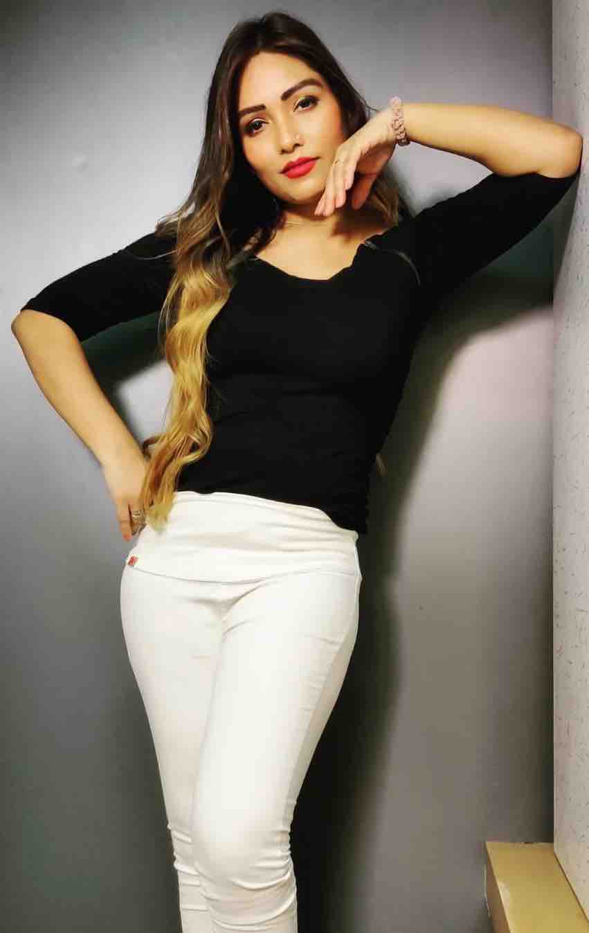 Zoya Rathore in black top and white jeans looking hot