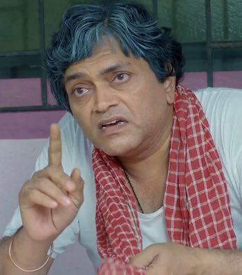 Playing the role of Pihu Kanojia's father in web series Devrani Jethani aur Woh.