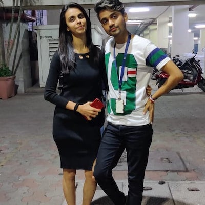 Suraiya Shekh (Sofiya Shaikh) Ullu Actress, Age, Height, Family, Web Series, Photos, Phone Number & more 2 Suraiya Shekh (Sofia Shaikh) with her boyfriend/buddy or brother? - Wikibiotv.com