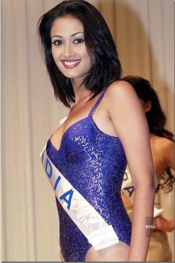Gayatri Joshi modeling photo of femina miss india pageant 1999 and Miss International 2000