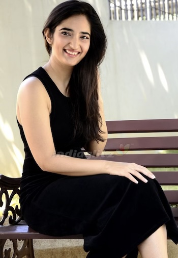 Kaala Paani (Netflix) Cast, Crew, Roles, Story, Plot, Actors, Release Date, Trailer 8 Radhika Mehrotra will be seen in upcoming Netflix web series Kaala Paani, Releasing on October 18, 2023.