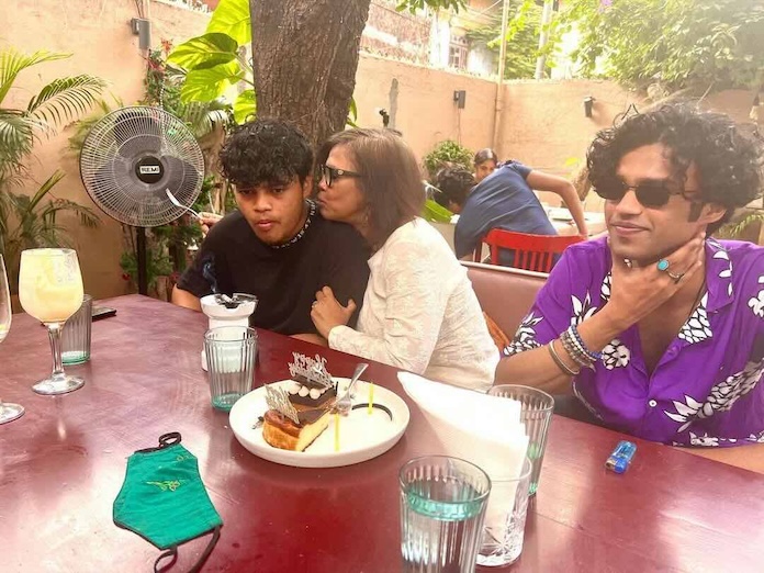 Babil Khan Age, Height, Biography, Movies, Web Series, Parents, Siblings, Education and Net Worth 3 Babil Khan's younger brother 'Ayaan Khan in Black T-Shirt