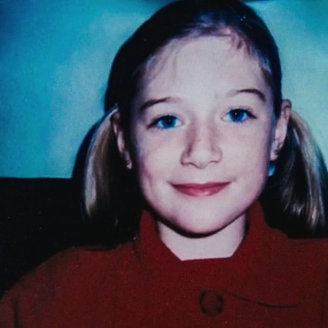 Elizabeth Debicki Childhood Picture