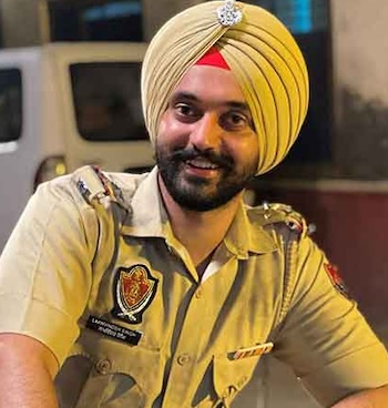 Chamak Web Series Cast 2023 (SonyLiv), Actors, Story, Role, Release Date 7 Paramvir Cheema in SonyLiv Chamak