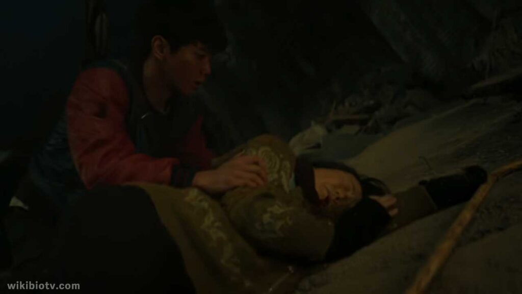 Choi Ji-Wan saw his dead grandmother
