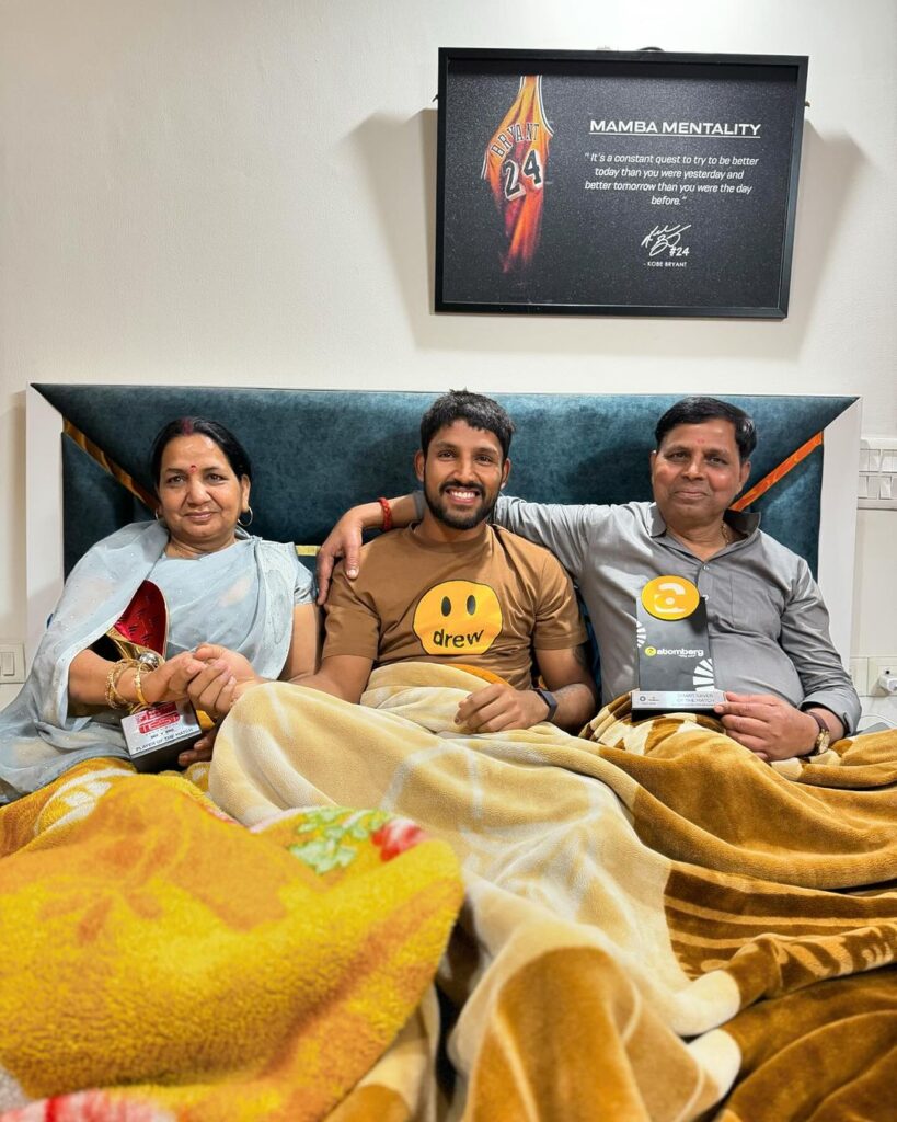 Dhruv Chand Jurel with Parents