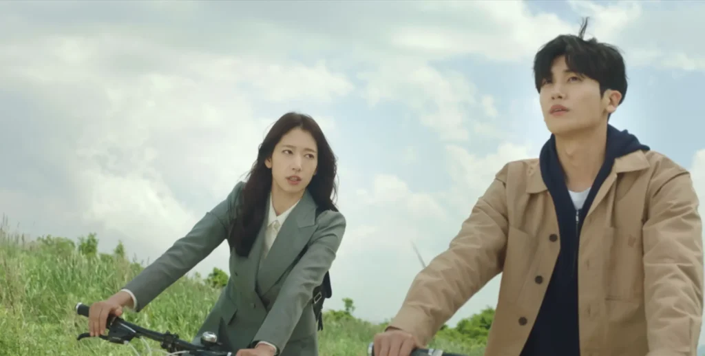 Episode 5 Scene - Yeo Jeong-Woo and Nam Ha-Neul go on a bike ride